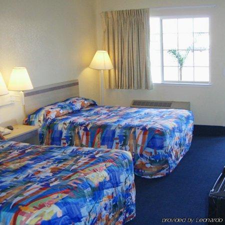 Travelodge By Wyndham Los Banos Ca Zimmer foto